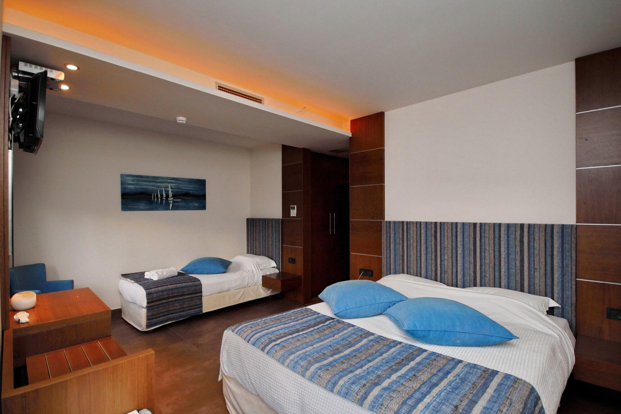 Astros Beach Boutique Hotel Паралион-Астрос Экстерьер фото