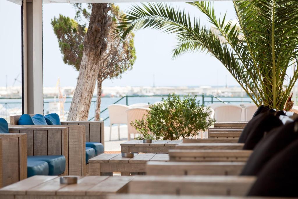 Astros Beach Boutique Hotel Паралион-Астрос Экстерьер фото
